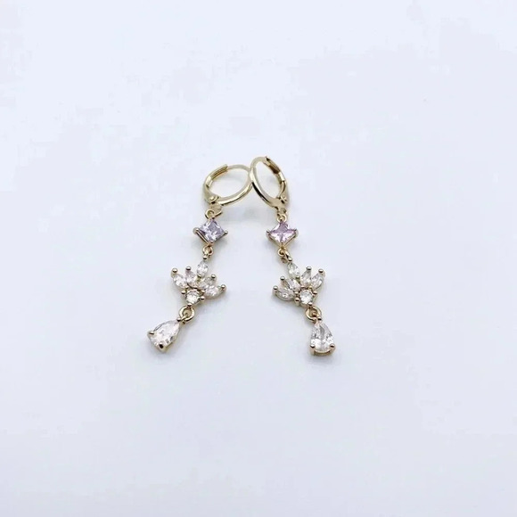 LEAF Hoops Earrings - Picture 1 of 3